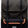 Goedkoopste ???? Herschel Little America Pro - Ivy Green/Black/Shocking Orange / Ruime Rugzak Met 28L Opbergvolume, Gemaakt Van Gerecycleerde Materialen / Gewatteerd Laptopvak / Met Levenslange Fabrieksgarantie (limited) / Multi ❤️ -Herschel Shop 486x840 1