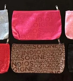 Goedkoopste ⭐ Merkloos Klein Make-up Tasje / Toilettasje / Organizer / Etui - Fel Roze - Mat Met Glanzende Woorden SOIGNE - Met Rits - Waterafstotend - Afmeting 18,5 X 10,5 X 2 Centimeter ✨ 12 Goedkoopste ⭐ Merkloos Klein Make-up Tasje / Toilettasje / Organizer / Etui - Fel Roze - Mat Met Glanzende Woorden SOIGNE - Met Rits - Waterafstotend - Afmeting 18,5 X 10,5 X 2 Centimeter ✨ -Herschel Shop 550x275