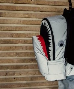 Groothandel ⭐ Pick & Pack Rugzak Haai - Shark Reflecterend Kinderrugzak - Maat M Visible Grey ???? -Herschel Shop 550x366 8