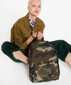 Beste deal ✨ Eastpak Out Of Office Rugzak - 14 Inch Laptopvak - Camo ✨ -Herschel Shop 550x550 686