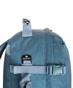 Uitgang ???? CabinZero Classic 28L Ultra Light Bag Aruba Blue ✔️ -Herschel Shop 550x816 7